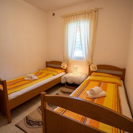 By The Sea - 24755 Apartman
