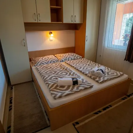 By The Sea - 24755 Apartman Vir