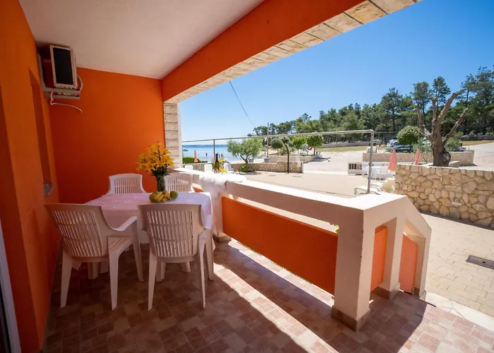 Appartement By The Sea - 24755